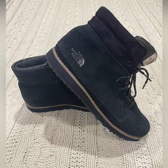 The North Face Ballard Roll Down SE Snow Boots - Picture 7 of 12